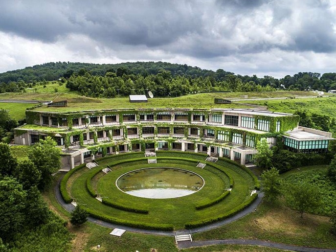 舊照揭秘美國(guó)秘密基地 為躲避核災(zāi)難而建