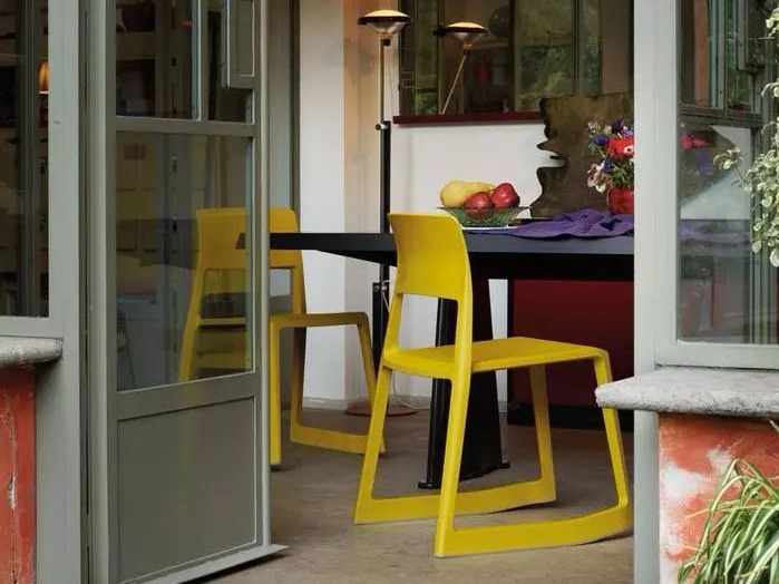 这几款家居杂志出镜率最高座椅，都是用塑料做成的